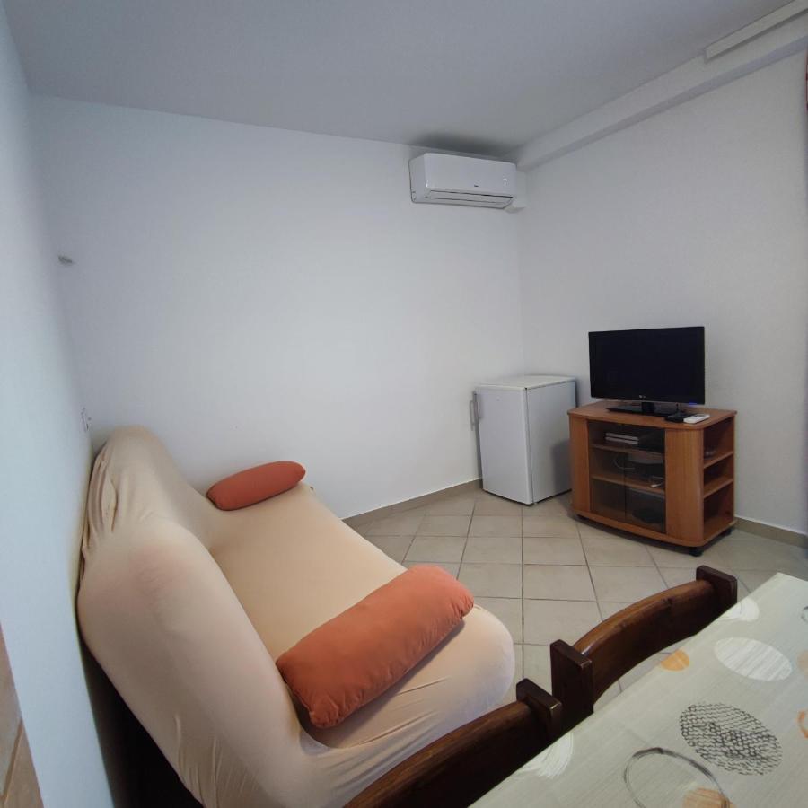 Apartmani Olivera 2 Supetarska Draga Exteriör bild