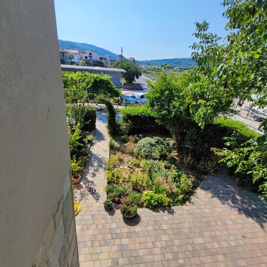 Apartmani Olivera 2 Supetarska Draga Exteriör bild